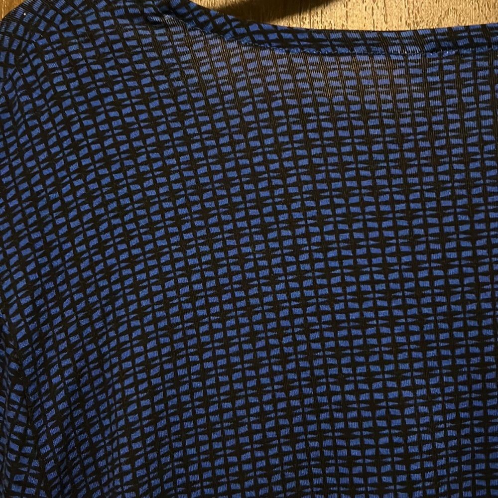 NWT Liz Claiborne blue and black long sleeved shirt size L - Picture 3 of 3